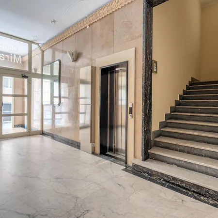 Wake Up To The Sea At - Stunning View From Every