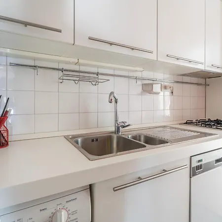 Wake Up To The Sea At - Stunning View From Every Appartement Alassio