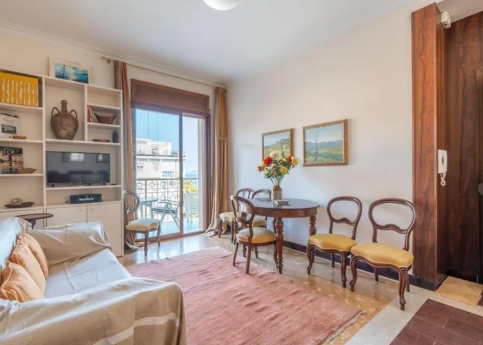 Wake Up To The Sea At - Stunning View From Every 公寓 *